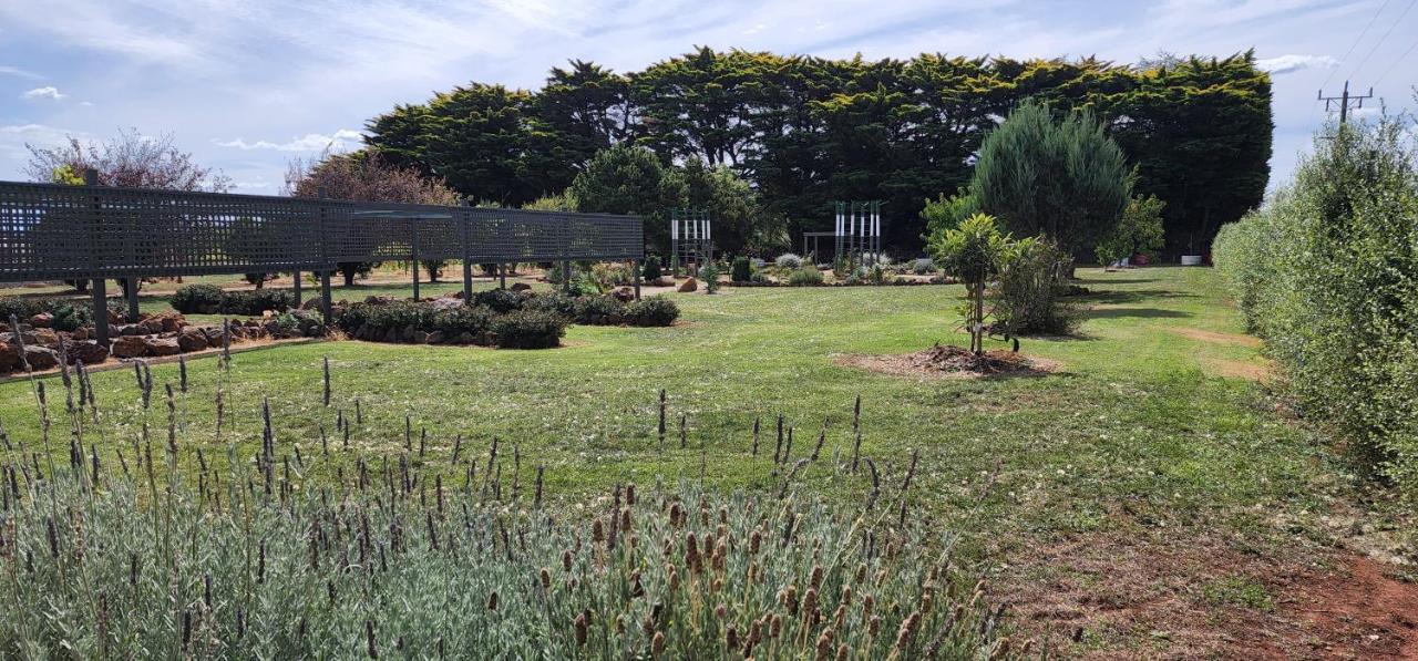 New Horizons Farm Stay Smeaton Eksteriør billede